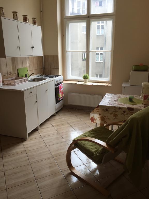 Apartament Centrum Poznań Rum bild