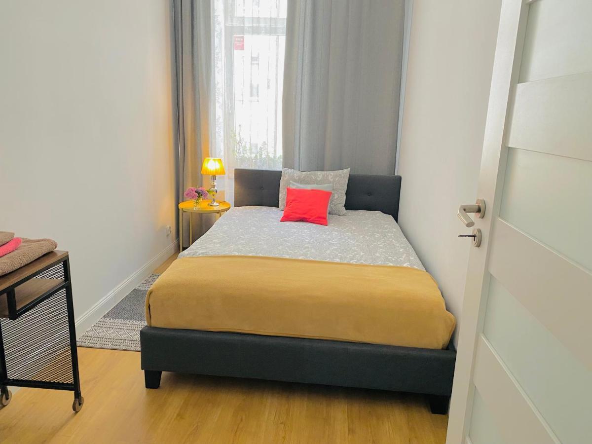 Apartament Centrum Poznań Exteriör bild